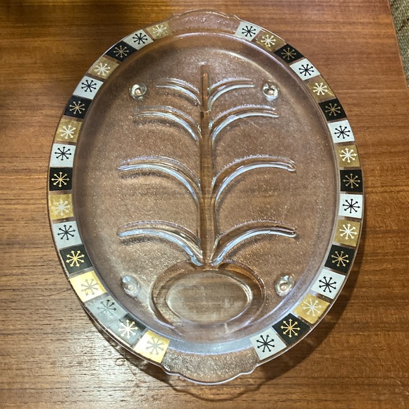 Vintage Serving Platter with Gold and Black Trim - Picture 1 of 1